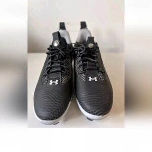 Under Armour Black Baseball Cleats Harper 7 Elite Low 3025585-001 Men’s Size 13